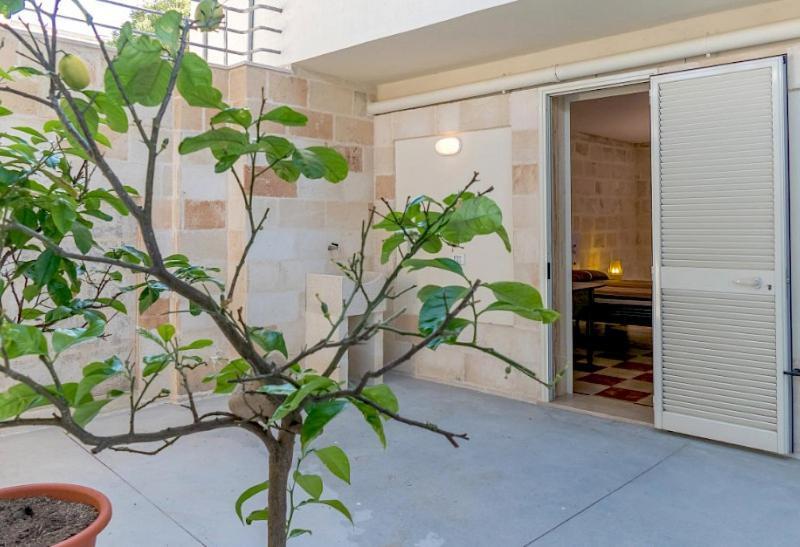 Villa Odetta - Appartamento Limonaia Torre Colimena Eksteriør billede